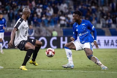 Tite explica como pretende usar Néiser Villareal no Cruzeiro