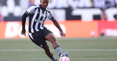 Vasco mantém conversas e sonha com contratação de Cuiabano