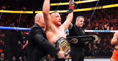 UFC 324: Gaethje vence Pimblett e conquista cinturão interino; veja resultados de brasileros