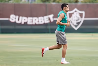 Fluminense considera valor baixo e não deve aceitar oferta do Boca por Kevin Serna