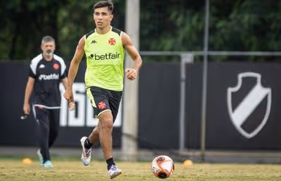 Vasco acerta o empréstimo de Sforza para o Talleres, da Argentina