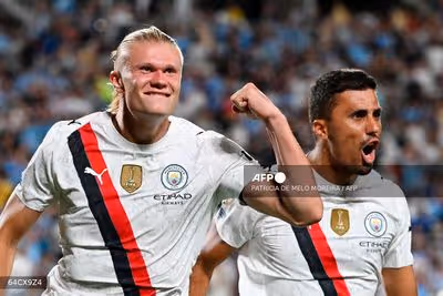 Man City sign record £1 billion Puma kit deal