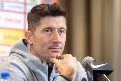 Robert Lewandowski accuses coach of