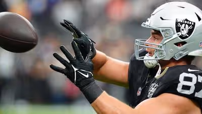 Would it Make Sense For Raiders to Deal Young TE?