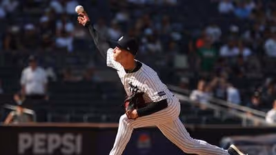 Yankees Star Closer Fighting Through Rough Patch