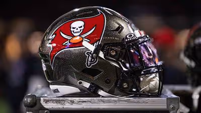 Buccaneers pick All-Pro Patriots WR in latest NFL redraft