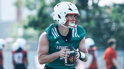 QB Miller Moss 'Truly Comfortable' Within Louisville's System