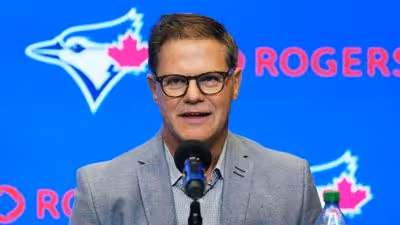 Blue Jays Must Pivot to Steal Yankees Star Free Agent After Tucker Heartbreak