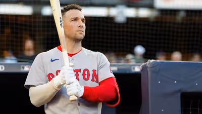 Alex Bregman will reportedly opt out of Red Sox contract, test free agency