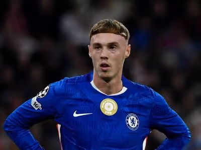 Cole Palmer's stance on joining Man Utd as Chelsea boss admits 'frustration'