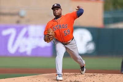 There are still five MLB free agents that low-budget teams can