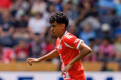 Everton progressing in deal for Bayern Munich's Adam Aznou