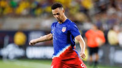 Tottenham urged to make summer move for £35m fullback with ‘great attitude’