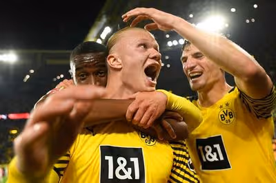 Striker Man United watched closely seals surprise transfer after Erling Haaland praise