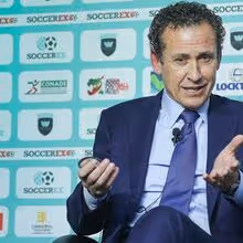 Valdano vê o Real Madrid melhor com Arbeloa e fala da saída de Xabi Alonso: «Algo aconteceu...»