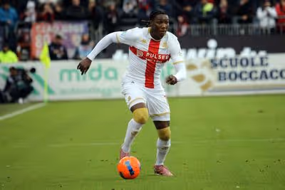 Report – Inter Milan In Advanced Talks With Genoa For Ex Arsenal Wingback